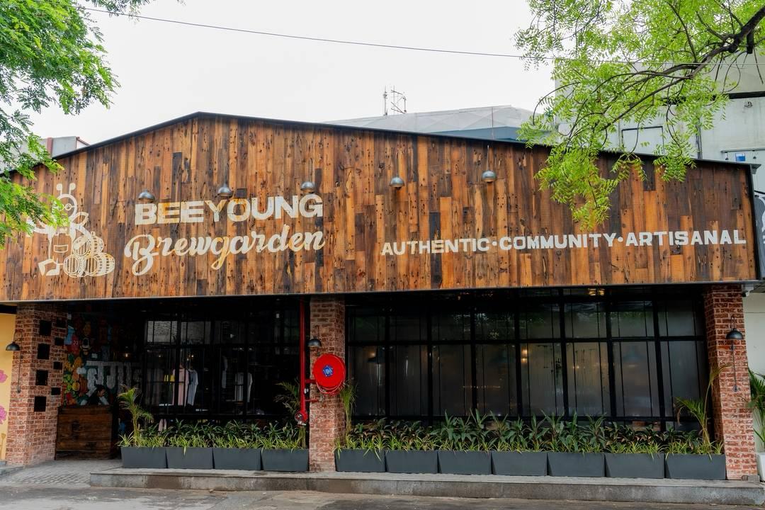 BEE YOUNG BREWGARDEN